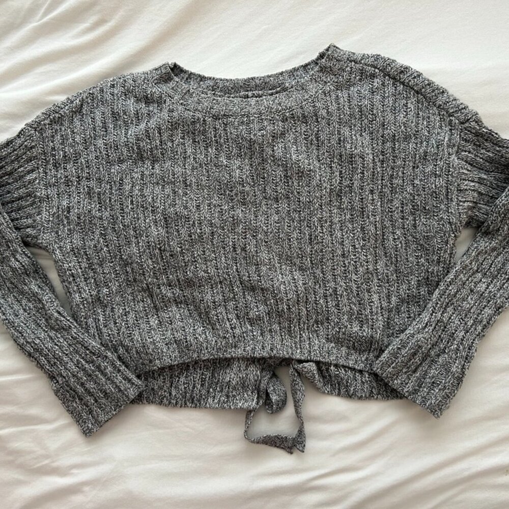 Hollister grey sweater